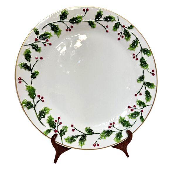 St. Nicholas Square "Holly Jolly" Embossed 11" Dinner Plate-Excellent Condition! - Picture 3 of 5
